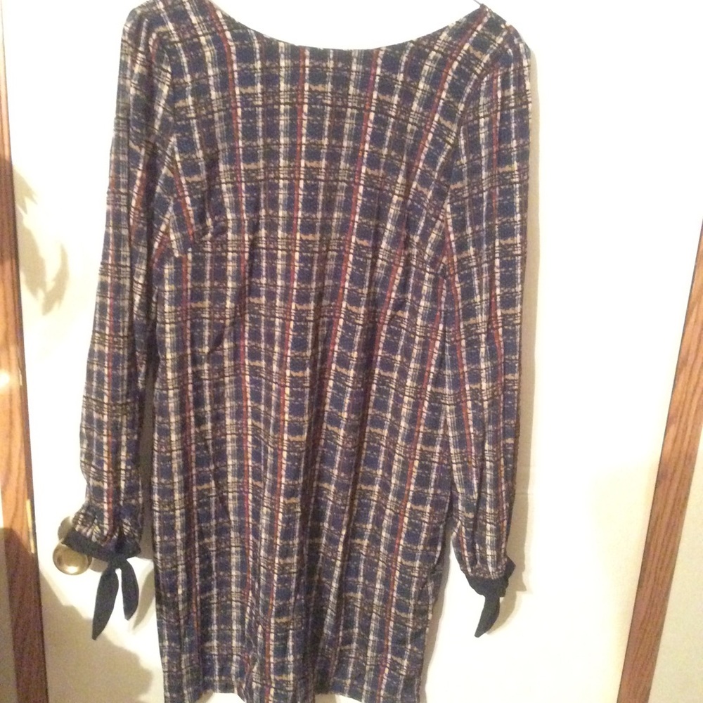Cute Tinley medium dress